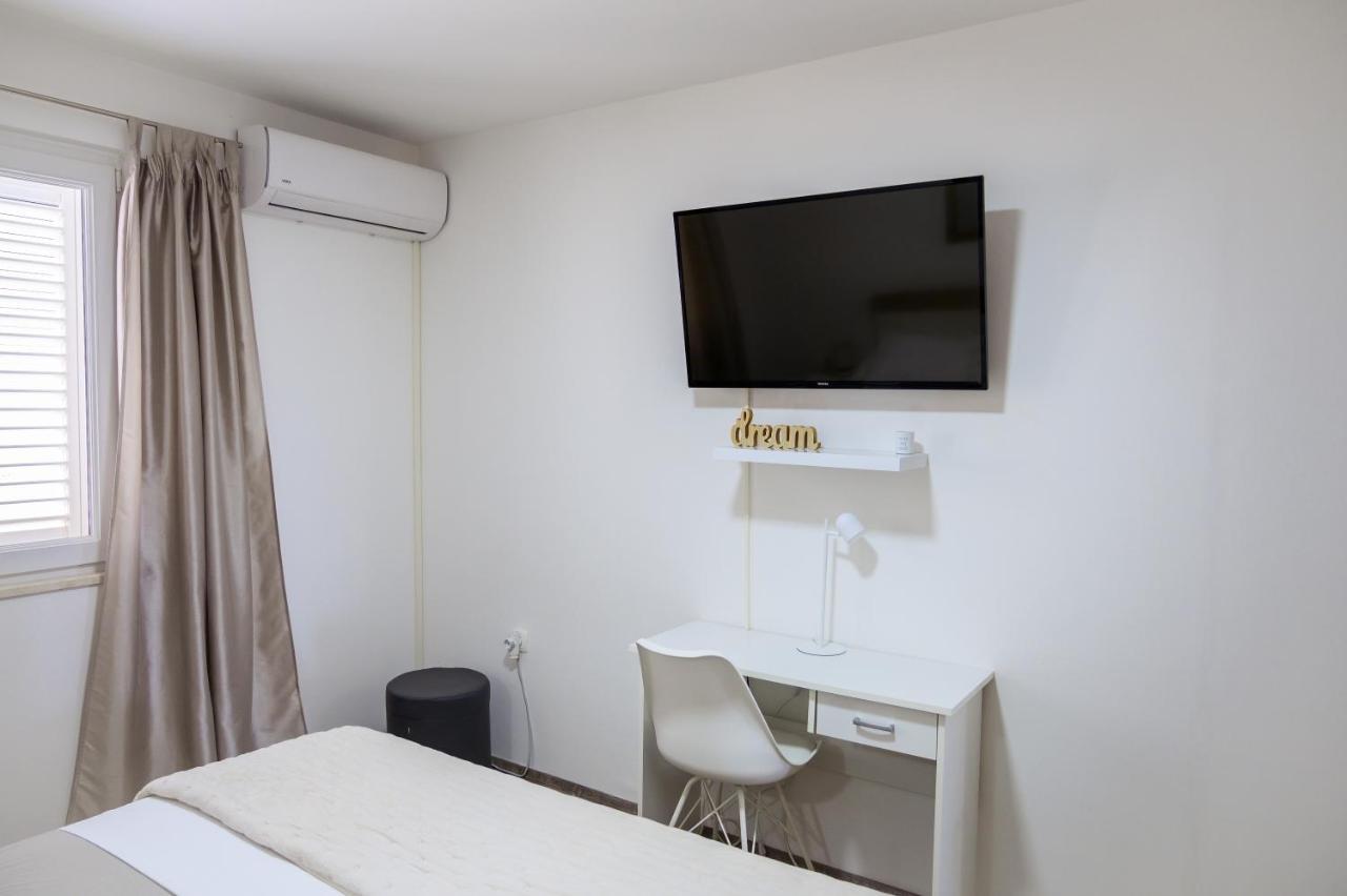פלוצ'ה Apartment Tina מראה חיצוני תמונה