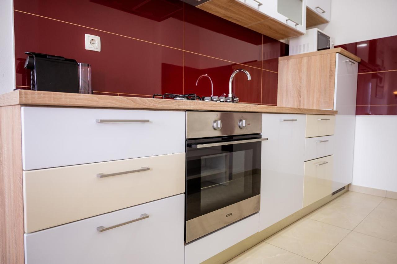 פלוצ'ה Apartment Tina מראה חיצוני תמונה